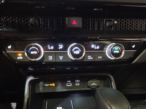 Used 2023 Honda CR-V Sport Touring image 17