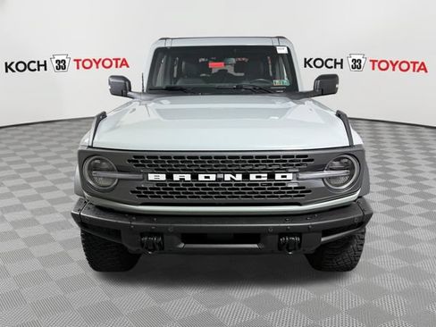 Used 2023 Ford Bronco Badlands w/ Sasquatch Package AWD/4WD image 2