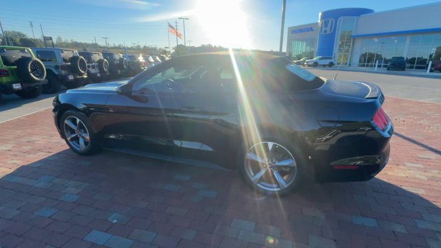 Used 2017 Ford Mustang Convertible w/ Equipment Group 051A RWD image 8