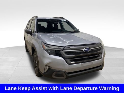 Certified 2025 Subaru Forester Limited AWD/4WD image 7