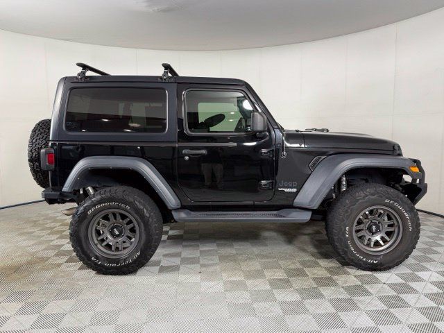 Used 2021 Jeep Wrangler Sport AWD/4WD image 9