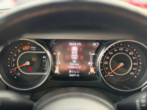 Used 2021 Jeep Wrangler Unlimited Sport image 12