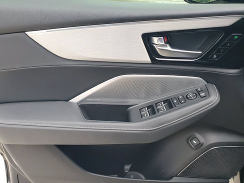 Used 2025 Acura MDX w/ Technology Package FWD image 20