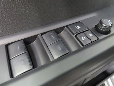 Used 2025 Toyota Tundra SR5 w/ SR5 Convenience Package AWD/4WD image 57