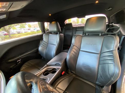 Used 2016 Dodge Challenger SRT Hellcat image 30