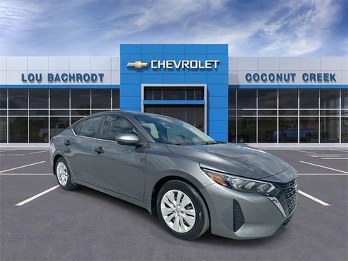 Used 2024 Nissan Sentra S image 1