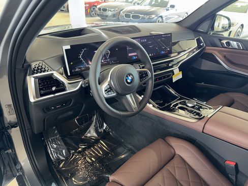 New 2026 BMW X5 sDrive40i w/ M Sport Package image 15