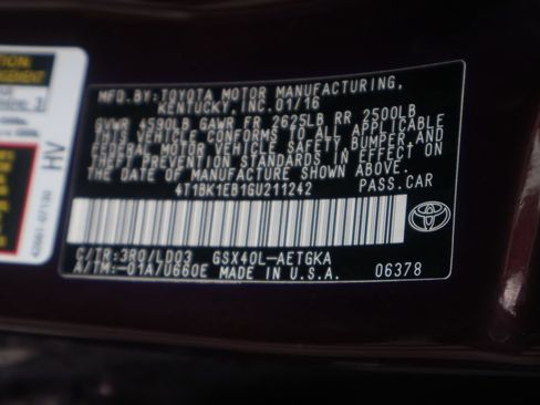 Certified 2016 Toyota Avalon XLE FWD image 24