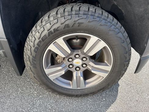 Used 2015 Chevrolet Colorado LT image 9