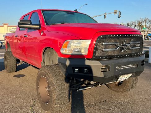 Used 2013 RAM 2500 SLT image 3