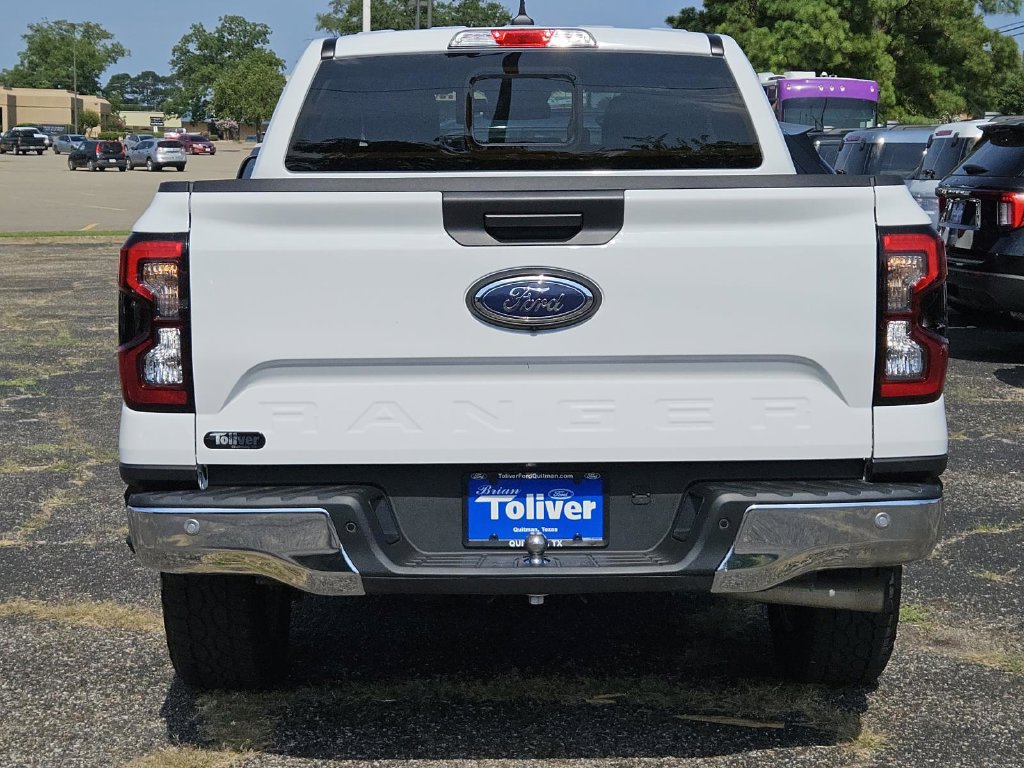Used 2025 Ford Ranger XLT w/ Chrome Accent Package RWD image 8