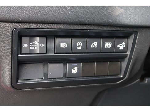 Used 2022 Toyota Tundra Limited w/ TRD Off-Road Package image 14