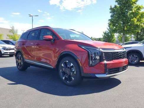 Certified 2026 Kia Sportage SX FWD image 3