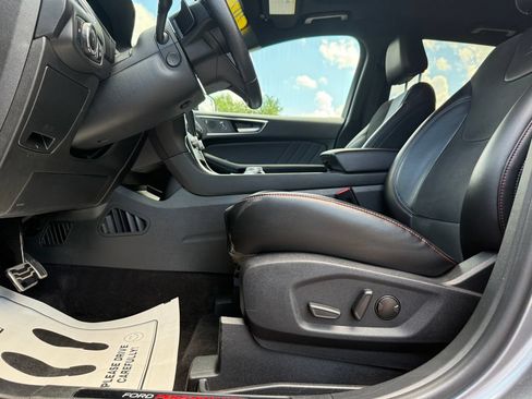 Used 2023 Ford Edge ST w/ Equipment Group 401A AWD/4WD image 21