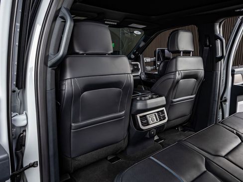 Used 2026 Ford F250 Platinum AWD/4WD image 33