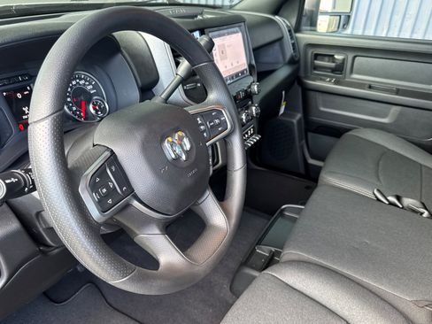 New 2026 RAM 2500 Tradesman AWD/4WD image 9