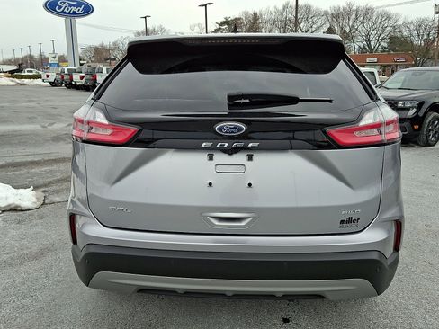Certified 2022 Ford Edge SEL w/ Convenience Package image 5