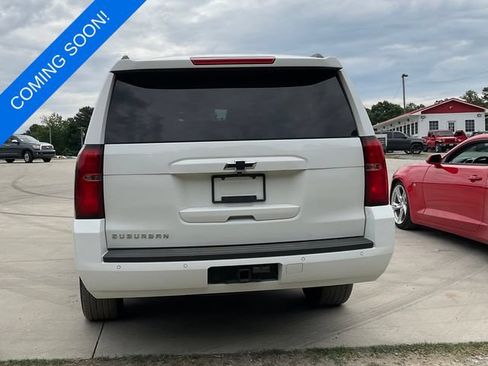 Used 2019 Chevrolet Suburban LT AWD/4WD image 2