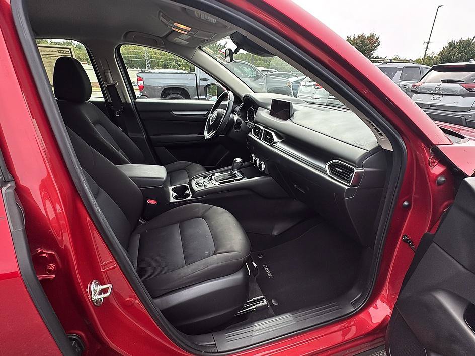Used 2019 MAZDA CX-5 Sport FWD image 24
