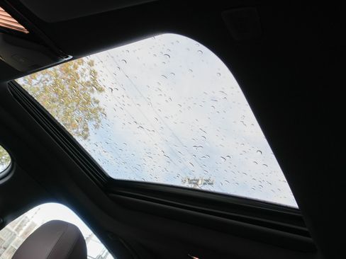 Certified 2023 BMW i4 eDrive40 w/ M Sport Package image 15