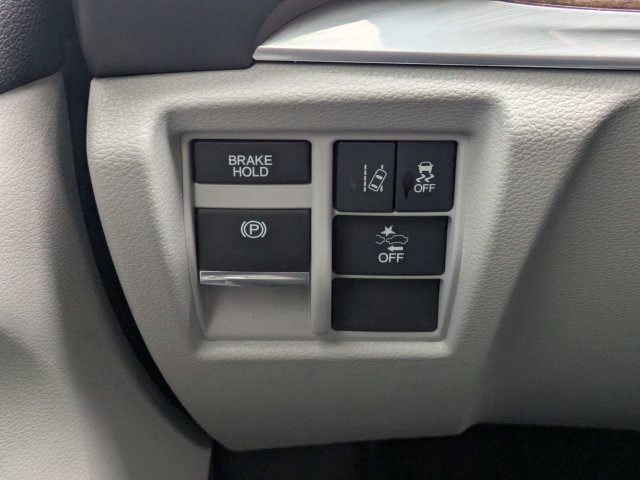 Used 2018 Acura MDX w/ Technology Package FWD image 25
