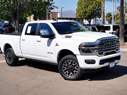 Used 2025 RAM 3500 Longhorn AWD/4WD image 3