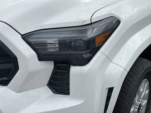 New 2026 Toyota Tacoma SR5 AWD/4WD image 4