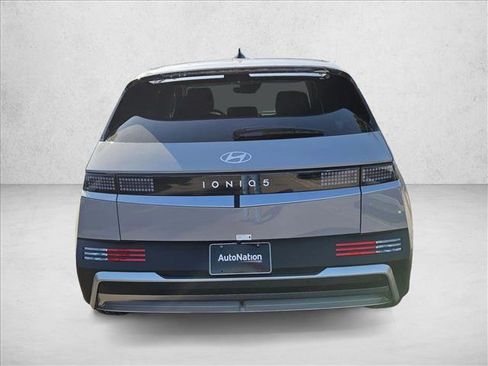 New 2026 Hyundai Ioniq 5 SE image 6