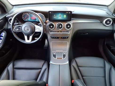 Used 2022 Mercedes-Benz GLC 300 4MATIC image 13