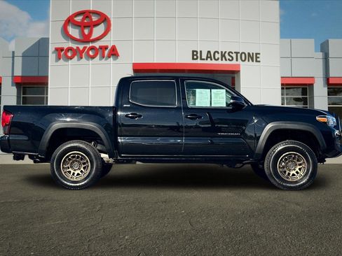 Used 2023 Toyota Tacoma SR w/ Trail Edition image 2
