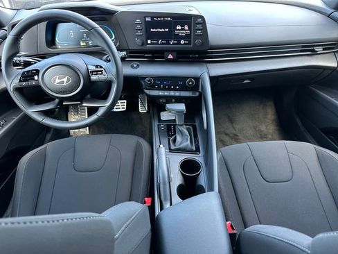 New 2026 Hyundai Elantra Sport FWD image 17