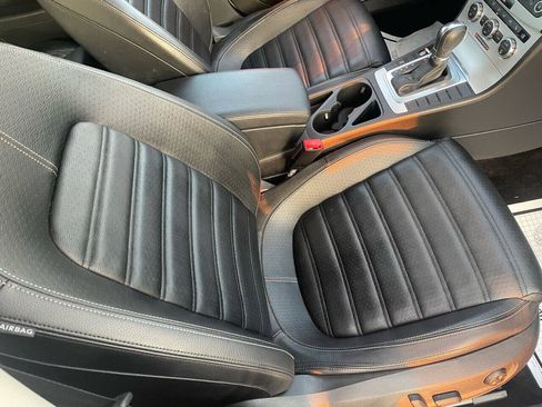 Used 2014 Volkswagen CC Sport FWD image 18
