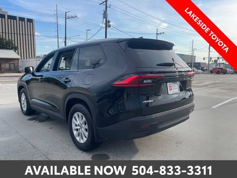 Certified 2024 Toyota Grand Highlander FWD image 4