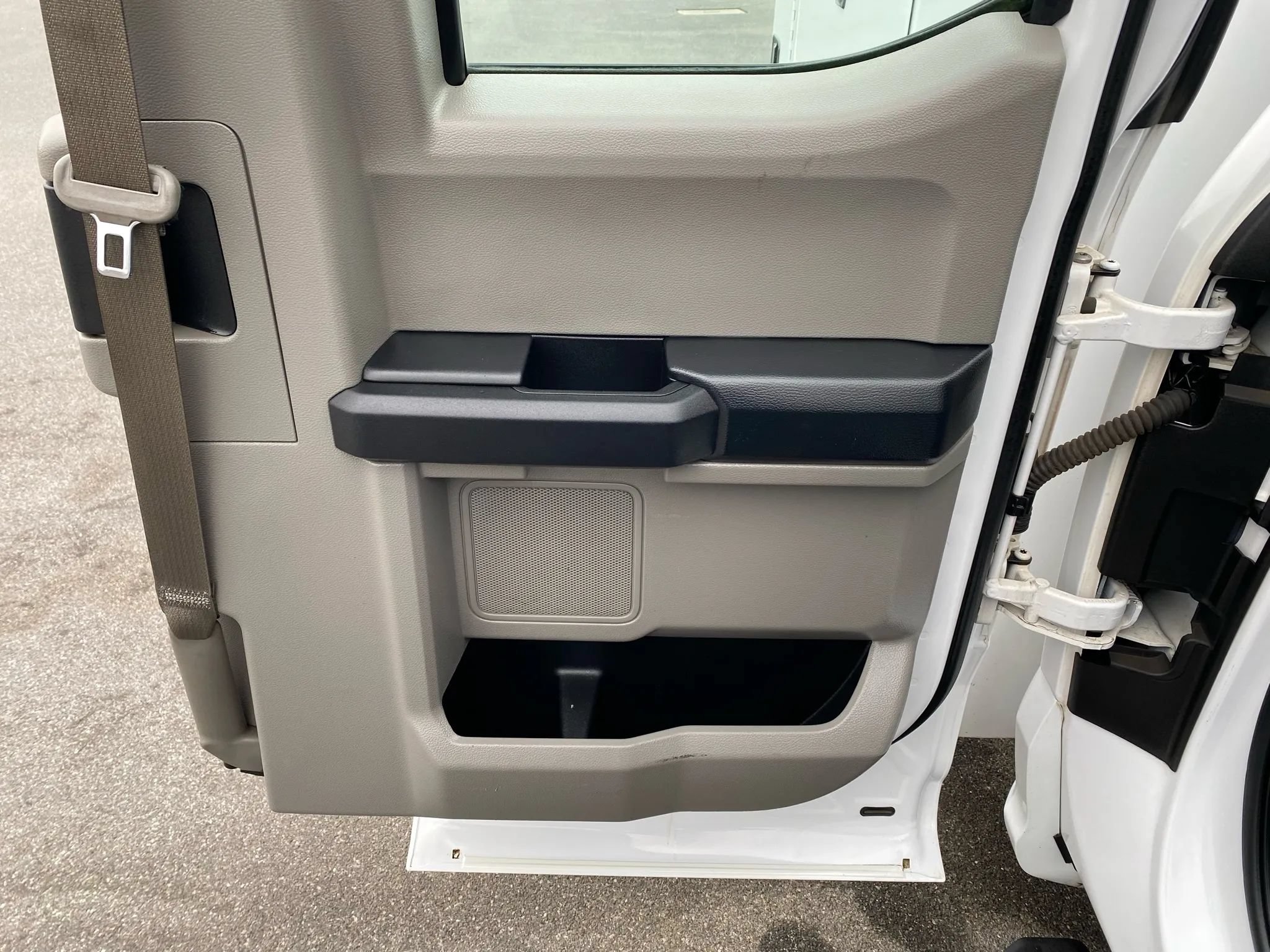 Used 2017 Ford F250 4x4 SuperCab Super Duty image 28