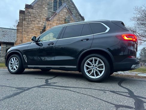 Used 2021 BMW X5 xDrive40i image 18