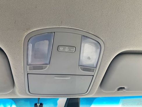 Used 2020 Hyundai Elantra SEL FWD image 26