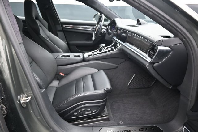 Used 2023 Porsche Panamera GTS AWD/4WD image 28