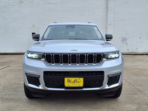 Used 2021 Jeep Grand Cherokee L Limited AWD/4WD image 19