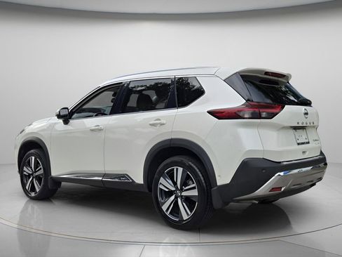 Used 2021 Nissan Rogue Platinum FWD image 7