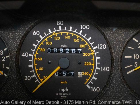 Used 1991 Mercedes-Benz 560 SEL image 18