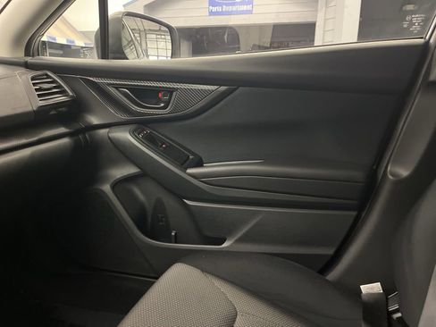 Certified 2023 Subaru Crosstrek 2.0i image 15