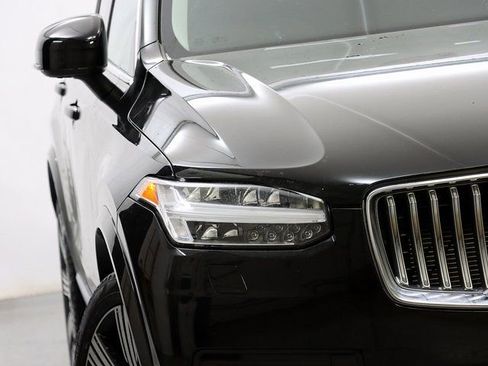 Used 2024 Volvo XC90 B5 Plus AWD/4WD image 5