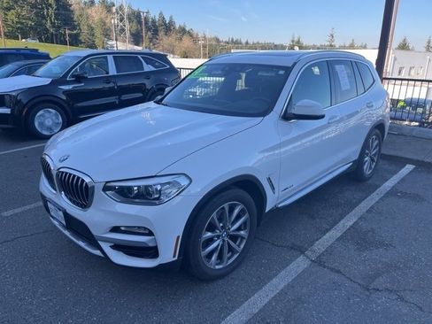 Used 2018 BMW X3 xDrive30i image 3