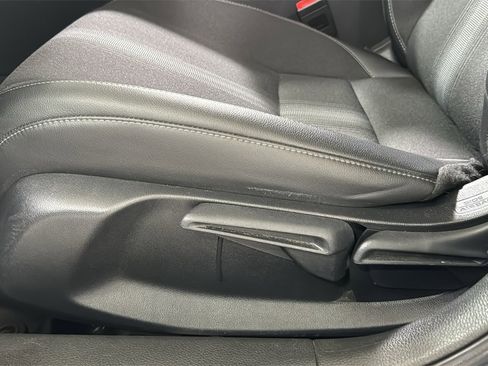 Used 2025 Honda Civic Sport image 14