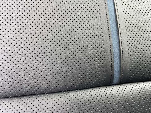 New 2026 Ford F250 Platinum image 18