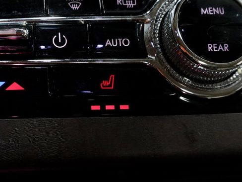 Used 2023 Lincoln Aviator Reserve w/ Class IV Trailer Tow Package image 5