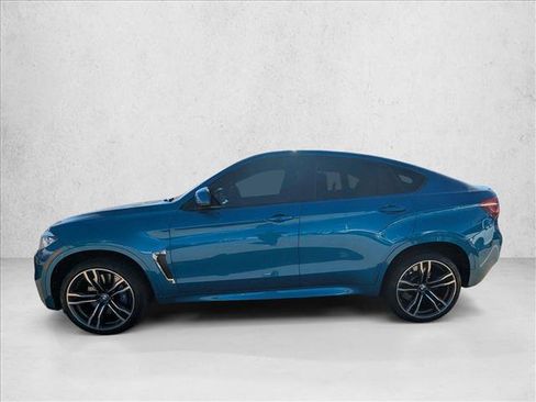 Used 2017 BMW X6 M image 9
