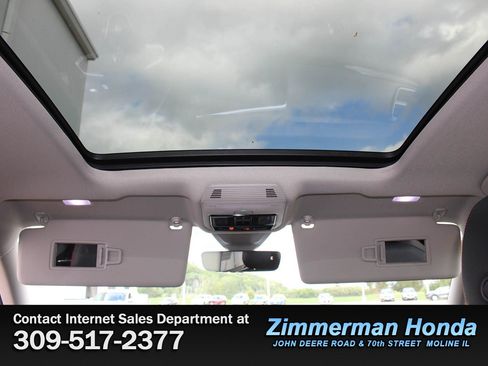 Used 2026 Volkswagen Atlas Peak Edition AWD/4WD image 11