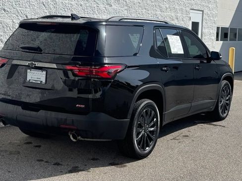 Used 2023 Chevrolet Traverse RS w/ LPO, Floor Liner Package AWD/4WD image 3