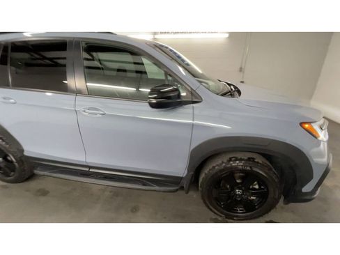 Used 2022 Honda Pilot TrailSport image 2